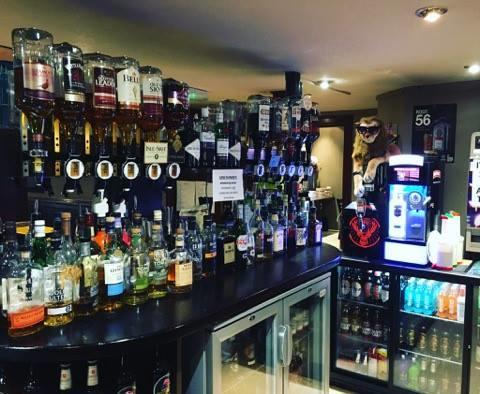 Chieftain Hotel إينفيرنيس المظهر الخارجي الصورة